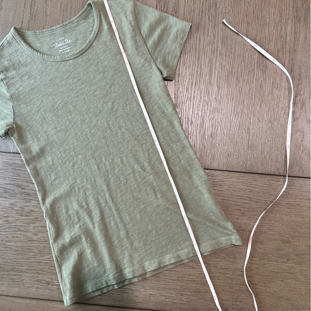 J Crew Studio Tee Size XS Khaki Green - Picture 6 of 6